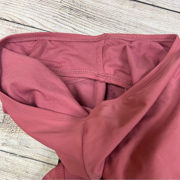 Kona Sol Pink Ruffle Square Neck One Piece Swimsuit Size L - Picture 7 of 9